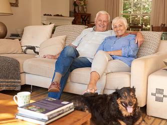 Link to Downsizing - a checklist for seniors, caregivers article