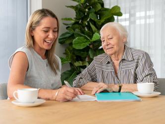 Link to New service guides seniors through aged care minefield article
